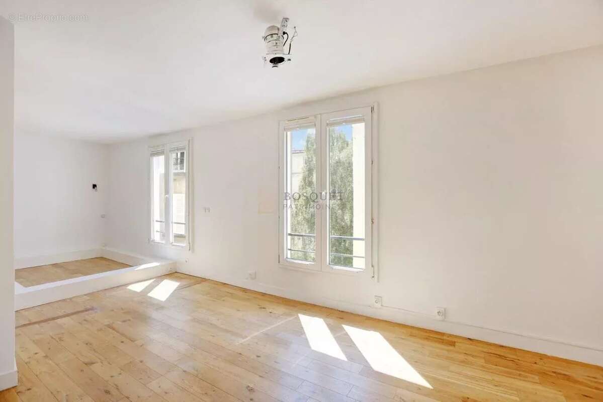 Appartement à PARIS-4E