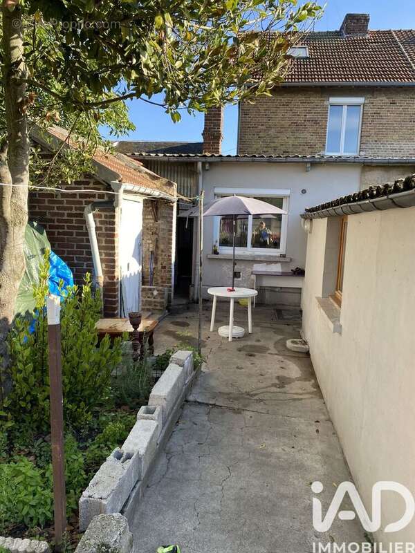 Photo 3 - Maison à TERGNIER