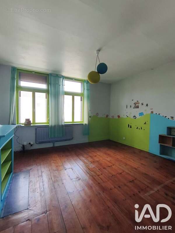 Maison 141 m² à Tourcoing  - photo 9