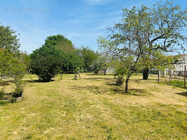 Maison à VIC-EN-BIGORRE