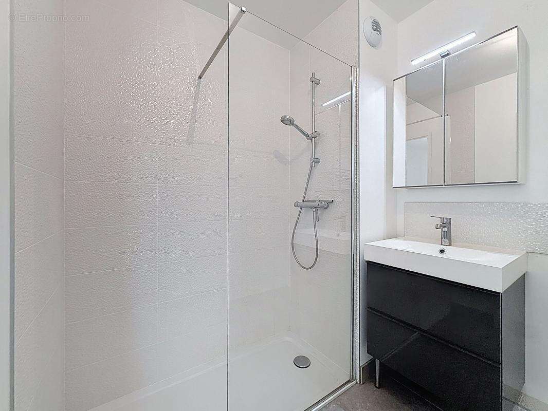 Appartement à MONTIGNY-LE-BRETONNEUX