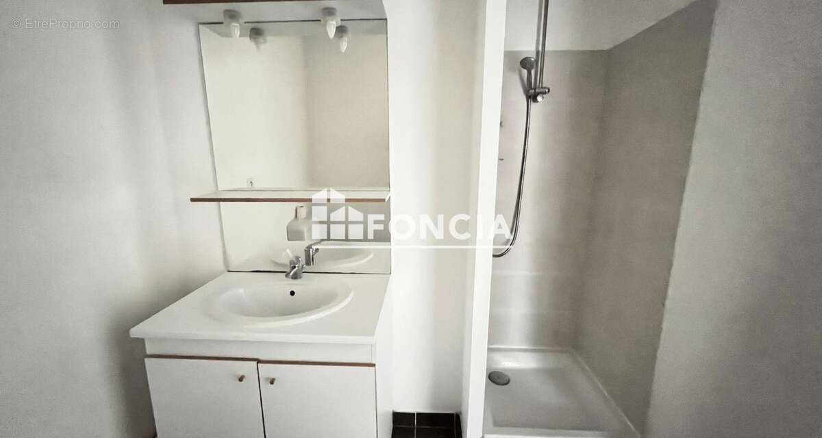 Appartement à MONTLUEL