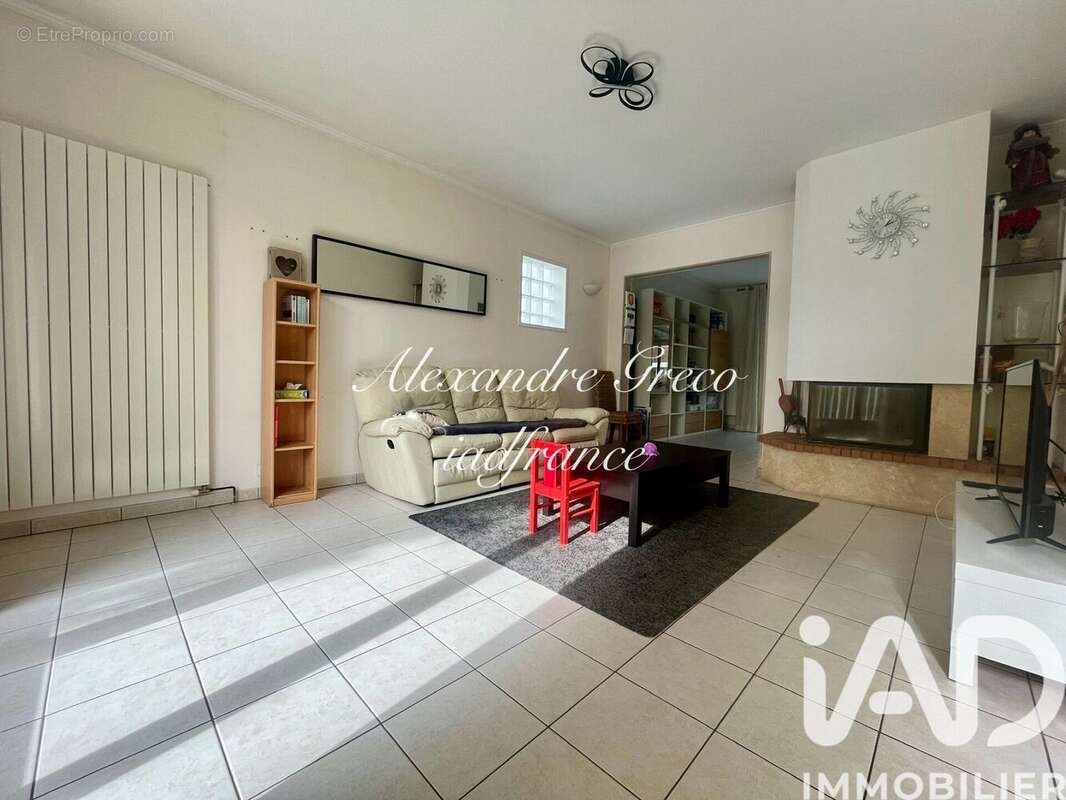 Maison 190 m² à Taverny  - photo 3