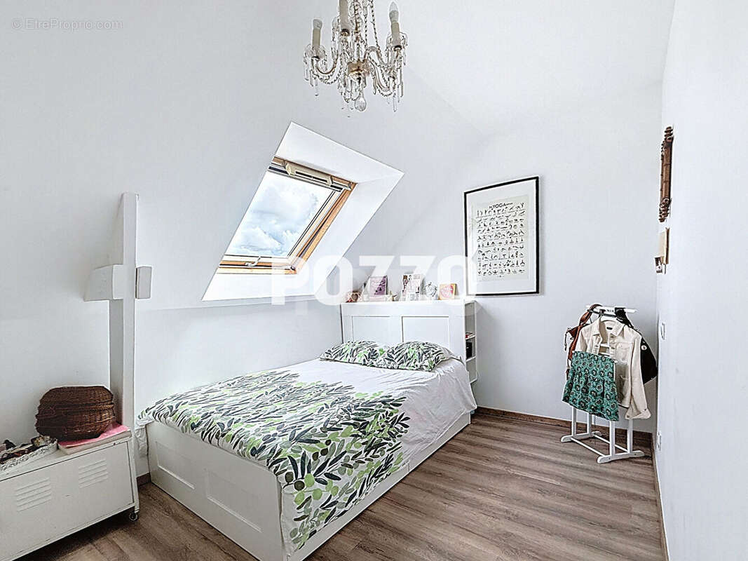 Maison à JULLOUVILLE