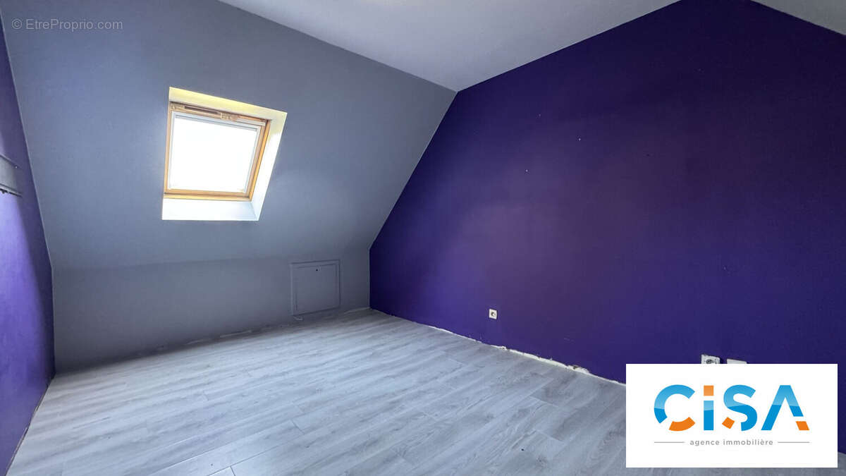 Maison à PONT-SAINTE-MAXENCE