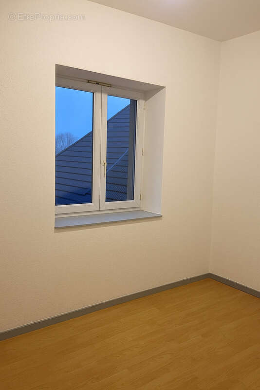 Appartement à VERCEL-VILLEDIEU-LE-CAMP