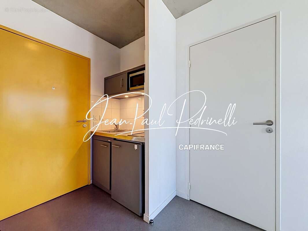 Rare Appartement Lyon 2 Cœur Confluence - T1 de 20 m² - Spécial investissement locatif - - Bail commercial LMNP géré -  Rentabil - photo 16