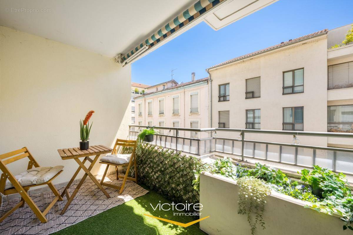 Appartement à LYON-3E