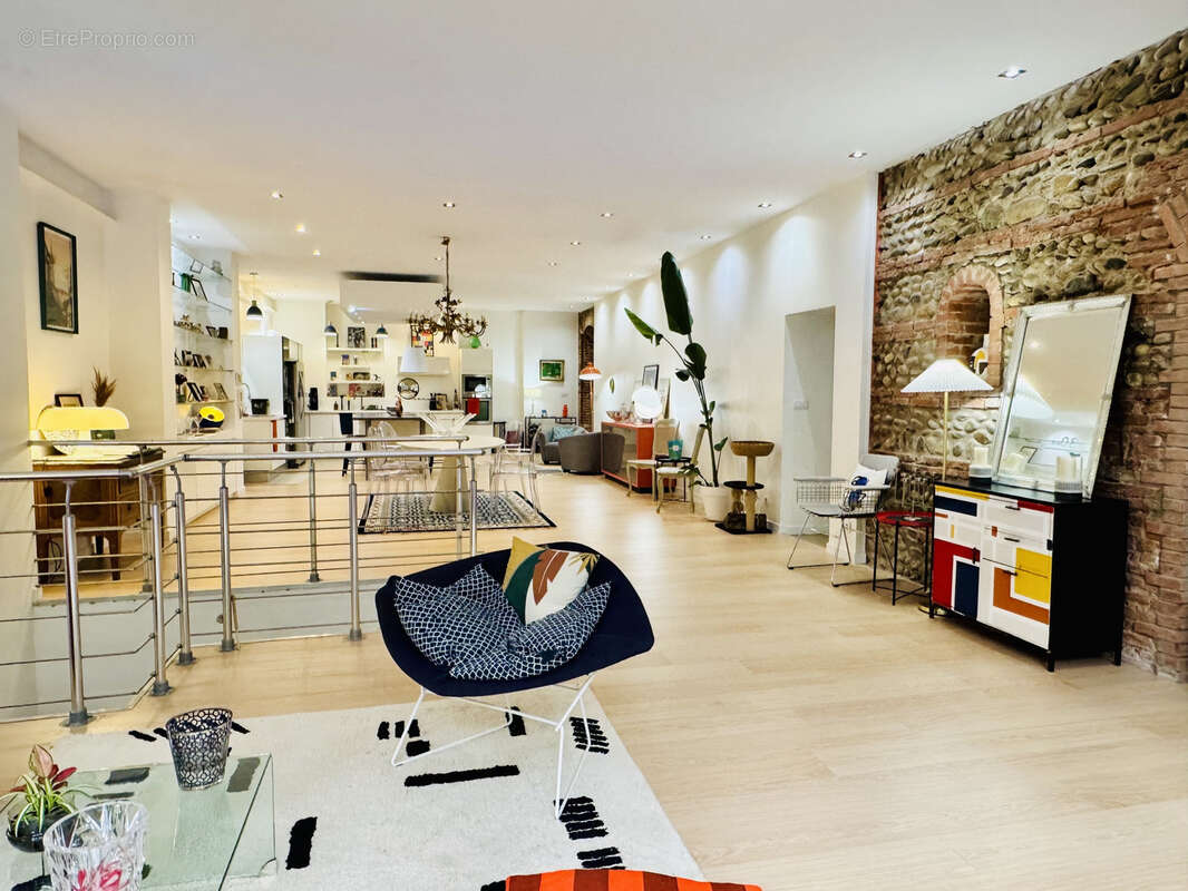 Jean jaures - loft d'exception de 151m2 avec terrasse - photo 2