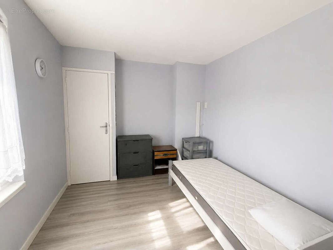 Maison Valenciennes 4 pièce(s) 108 m2 - photo 3