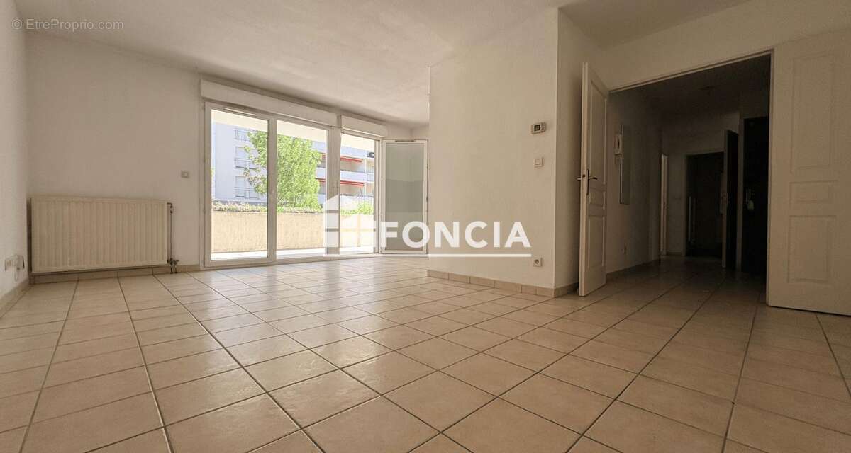 A vendre t3 60m2 + garage - libre de toute occupation - photo 4