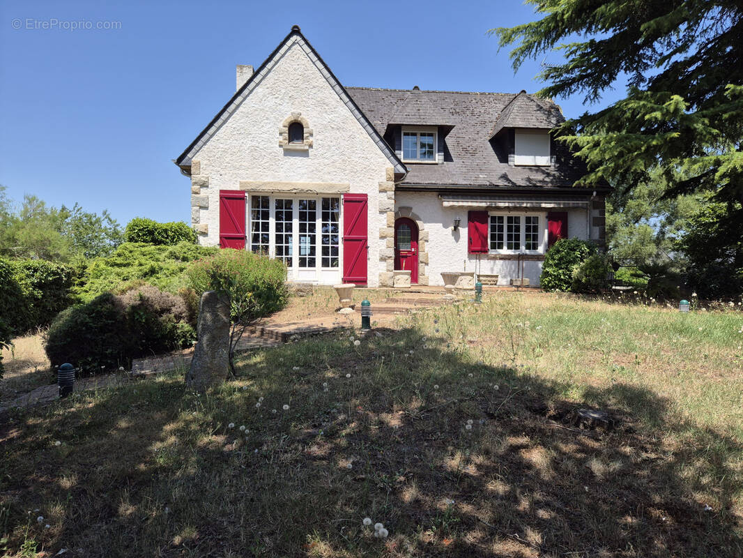 Maison à SABLE-SUR-SARTHE