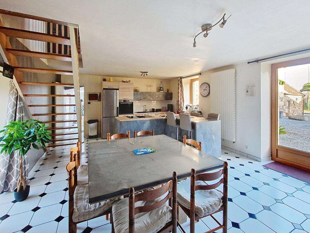 Maison à PLOUEZOC'H