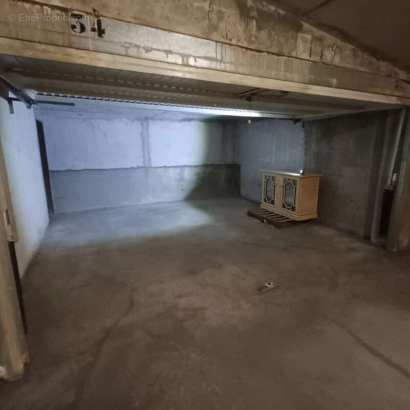 Parking à BEAULIEU-SUR-MER