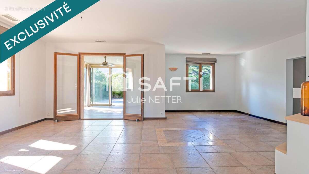 Photo 4 - Maison à ROQUEBRUNE-SUR-ARGENS