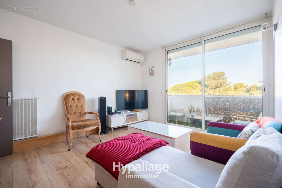 Appartement à MARSEILLE-8E