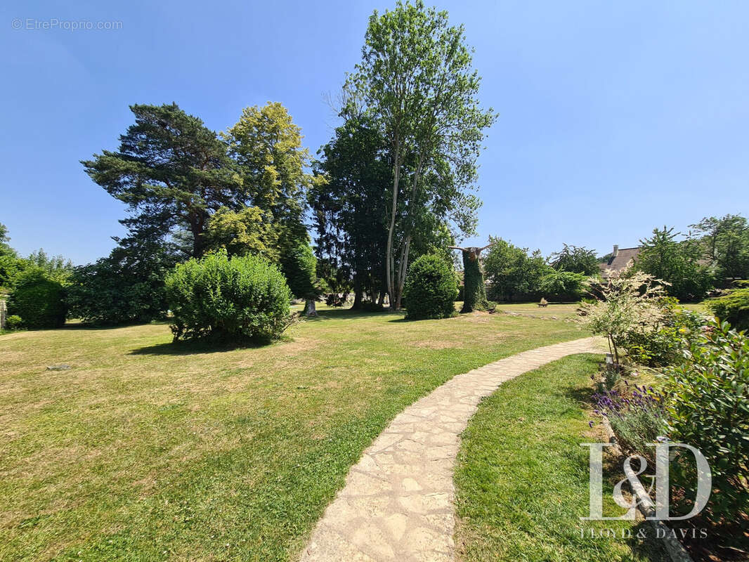 Maison à MOIGNY-SUR-ECOLE
