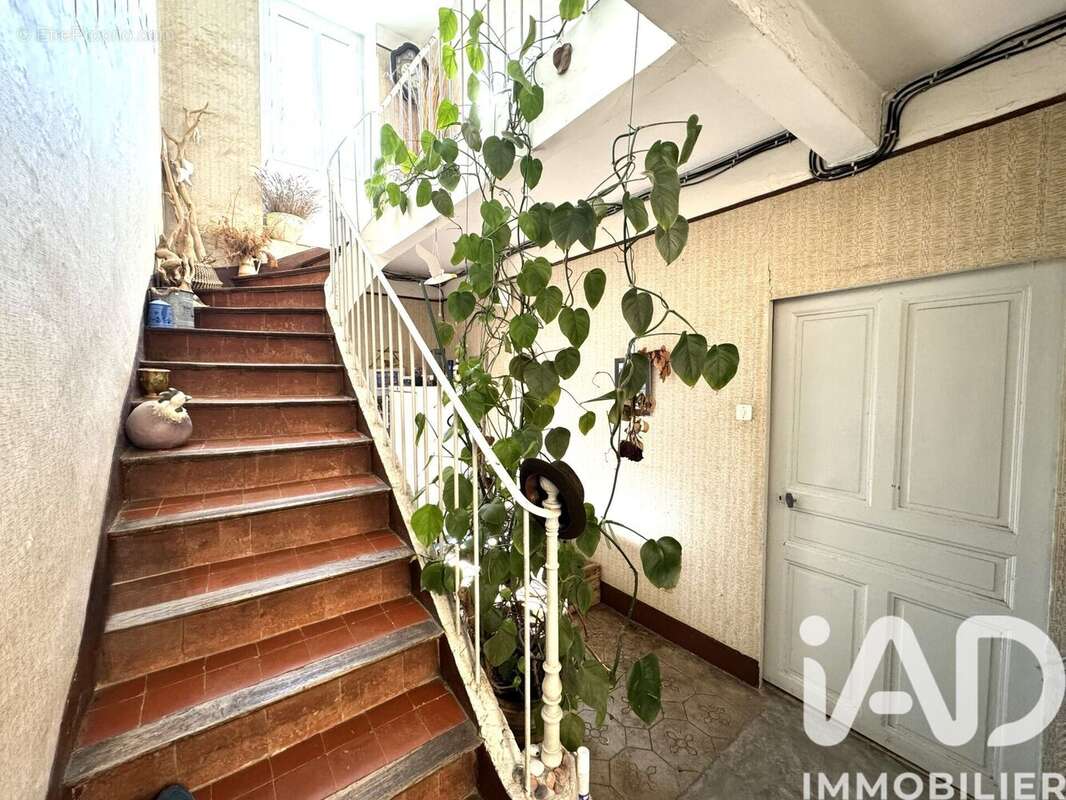 Maison 214 m² à Le Pin  - photo 9