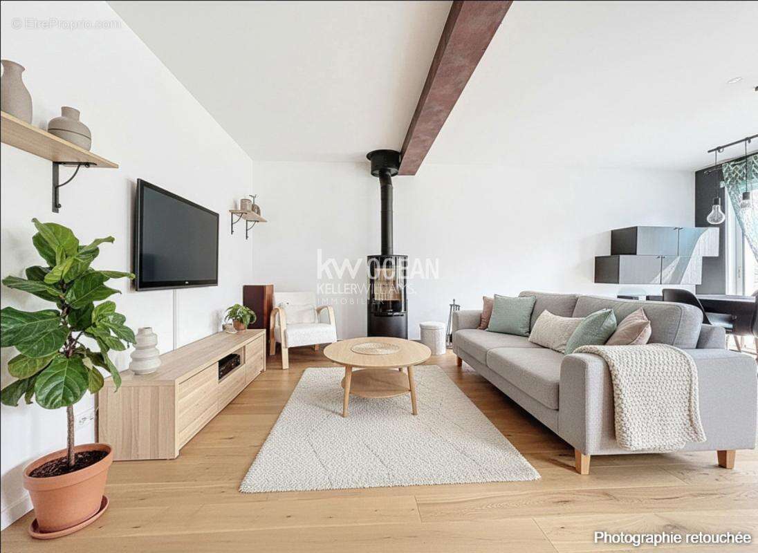 Maison à LE RELECQ-KERHUON