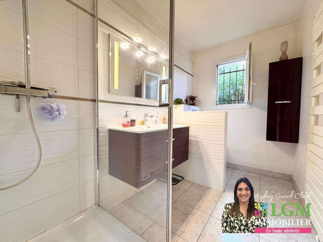 Maison à SAINT-JEAN-DE-VEDAS