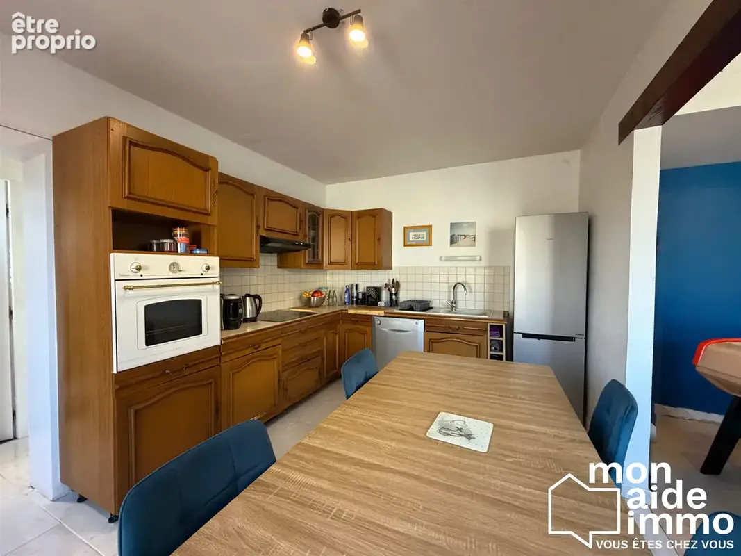 Maison 93 m² à Saint-Denis-De-Pile  - photo 2