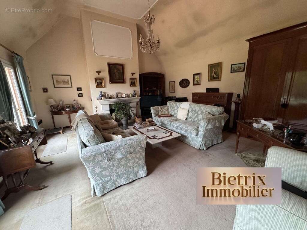 Maison à L'ISLE-ADAM