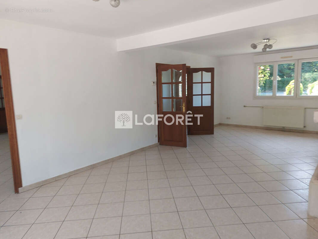 Maison Fontaine L Etalon 4 pièce(s) 105 m2 - photo 8