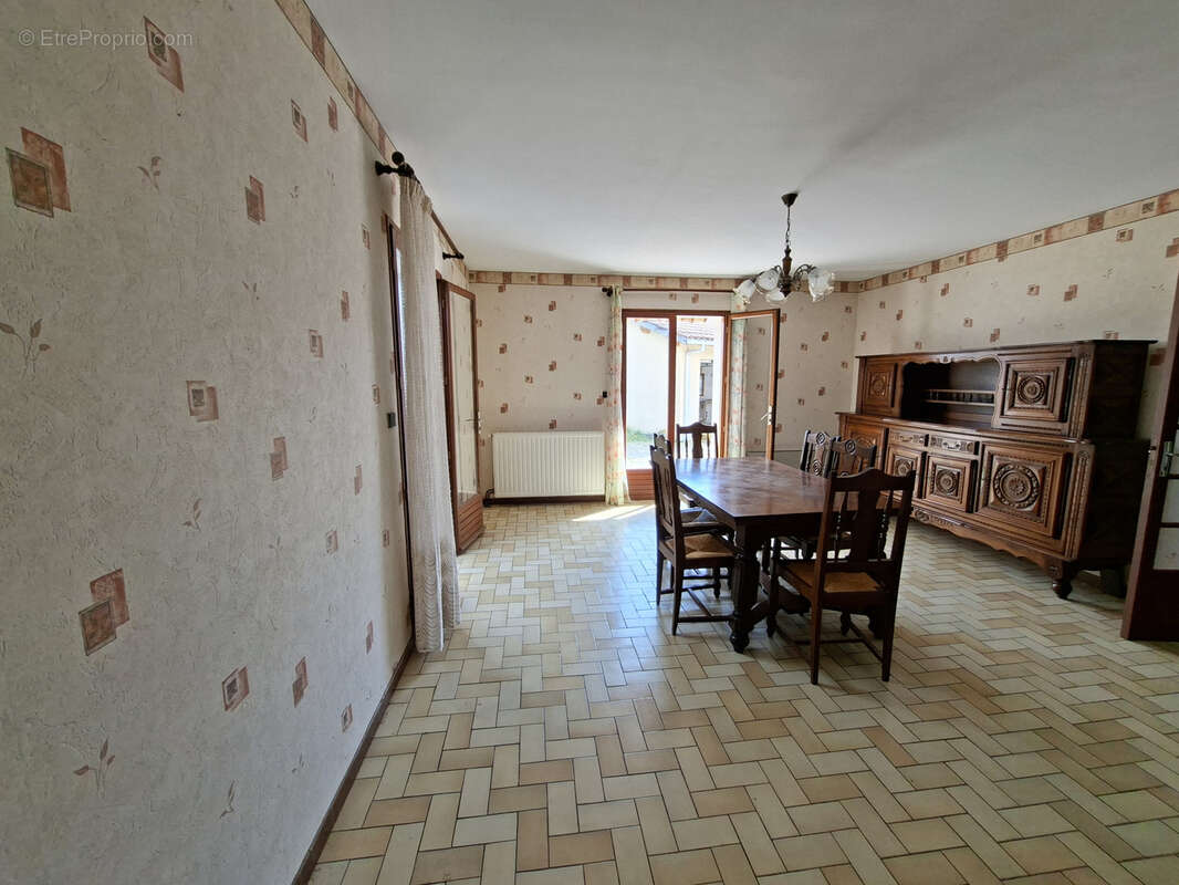 Maison à MIELAN