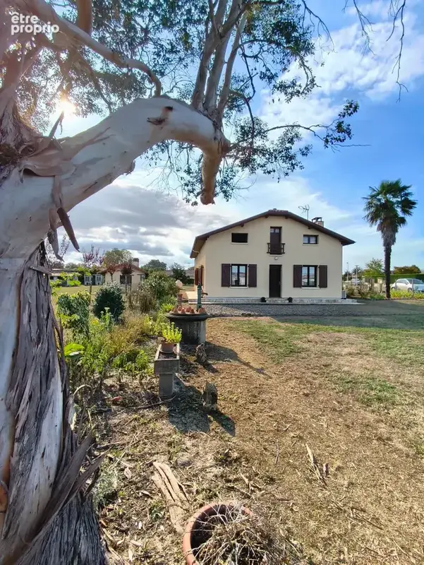 Maison à HAUT-MAUCO