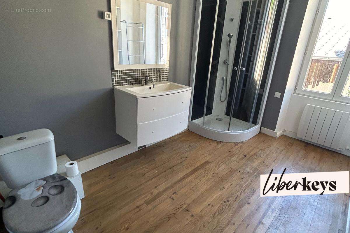 Idéal investissement locatif – Maison de village composée de deux logements loués - photo 5