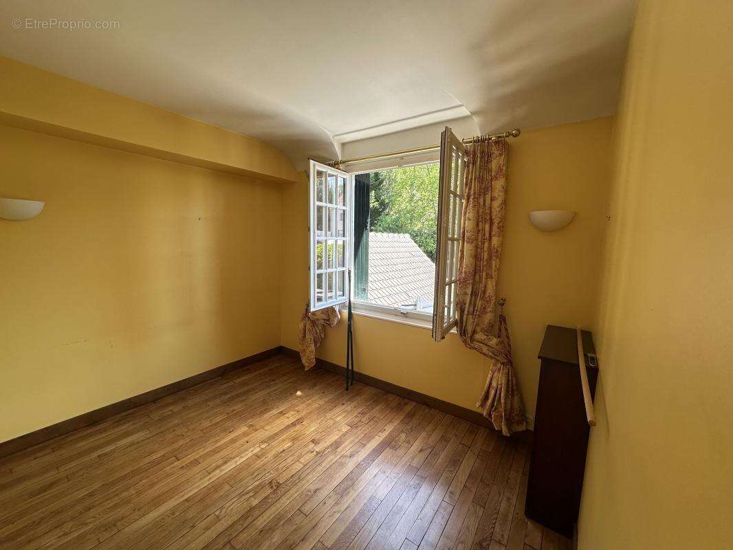 Maison 192 m² à Coulommiers  - photo 36