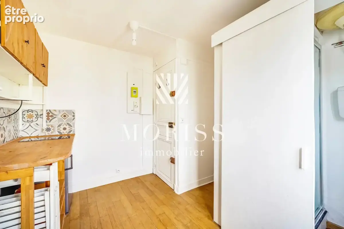Studio - dernier etage - 75018 paris - photo 6