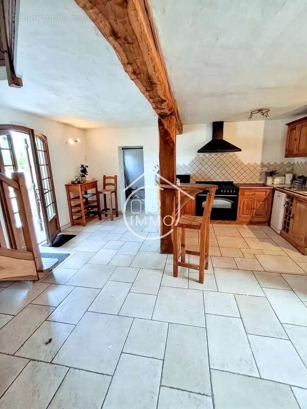 Maison à SAINT-GERMAIN-ET-MONS