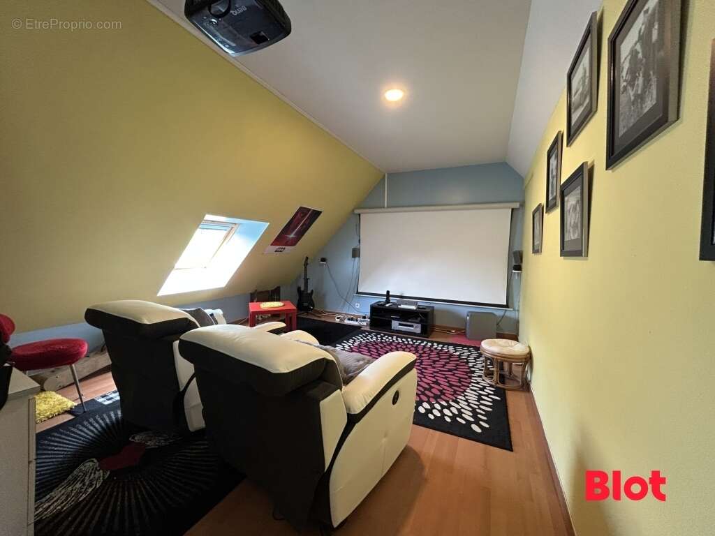 Maison à LA GOUESNIERE