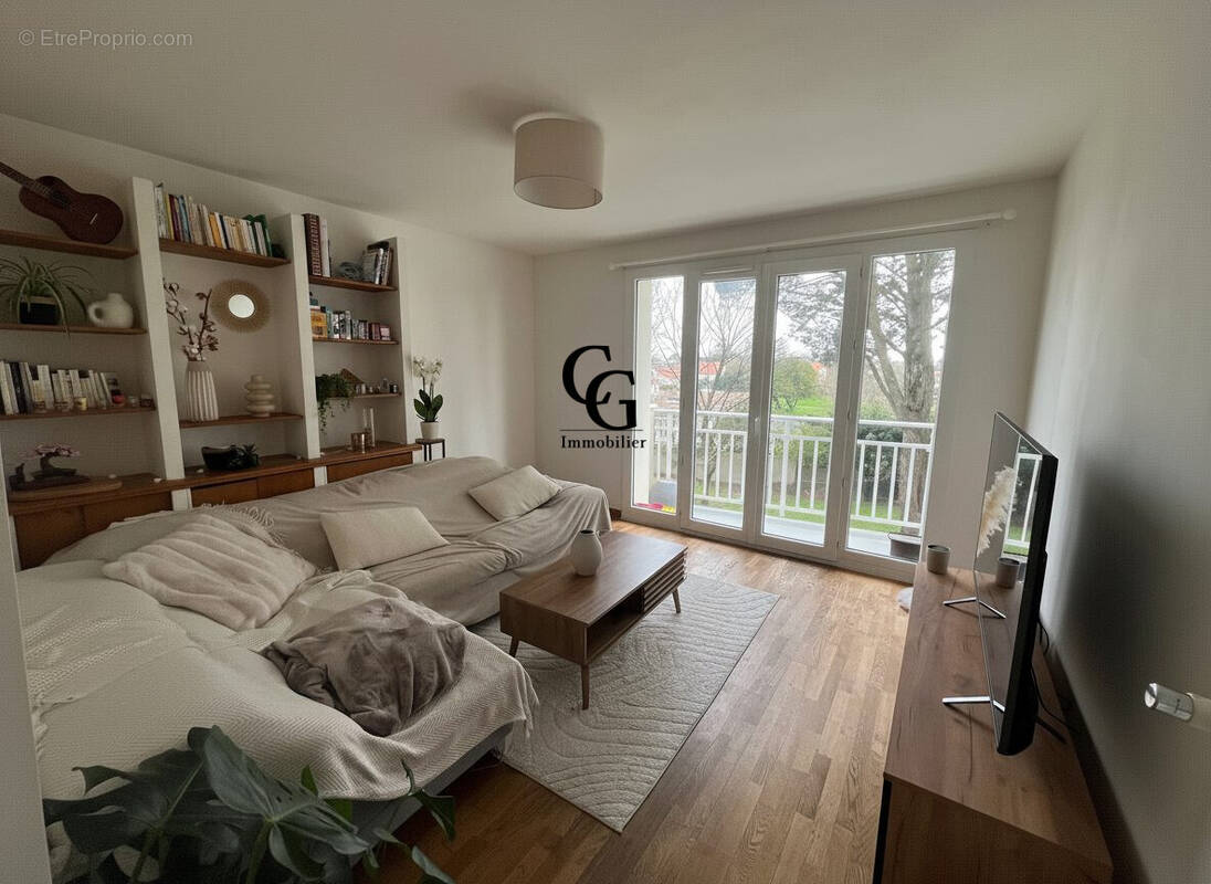 Appartement à REZE