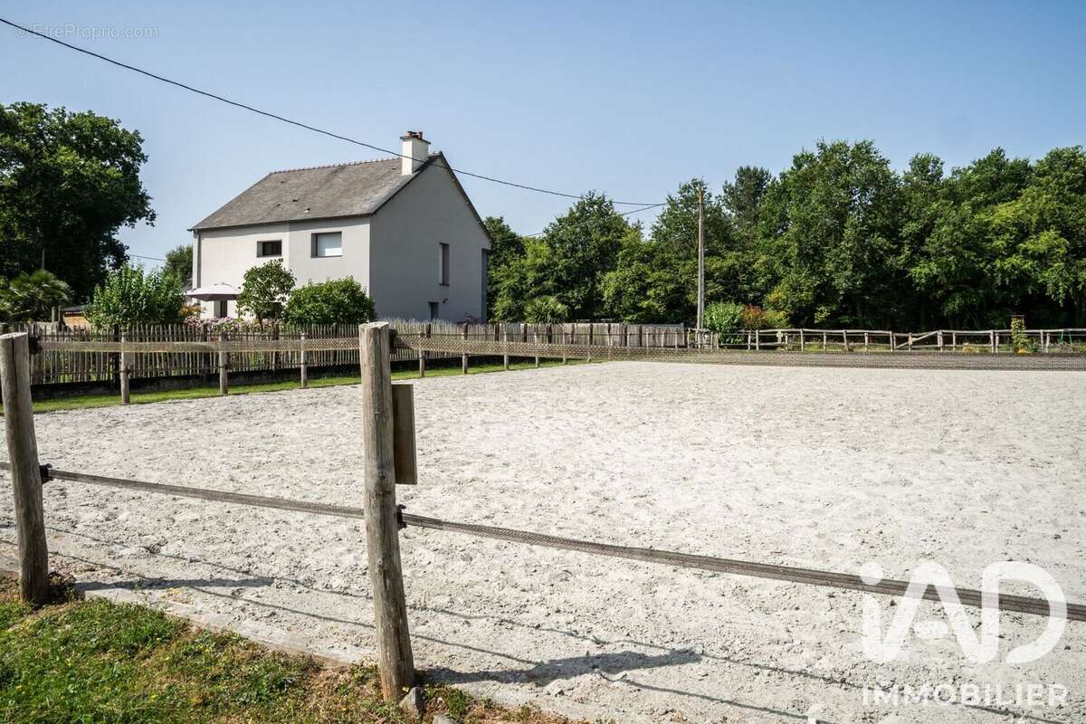 Photo 3 - Maison à THORIGNE-FOUILLARD