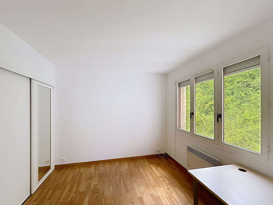 Appartement à DEVILLE-LES-ROUEN
