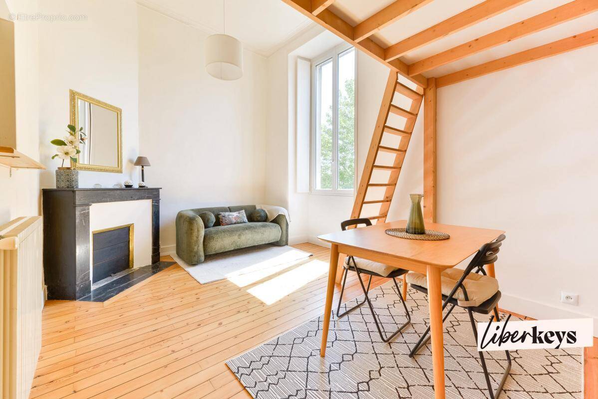 Appartement à NANTES