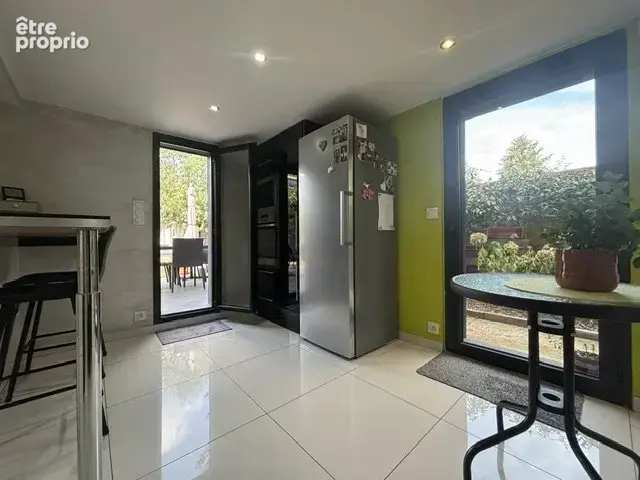 Maison 184 m² à Pontault-Combault  - photo 3