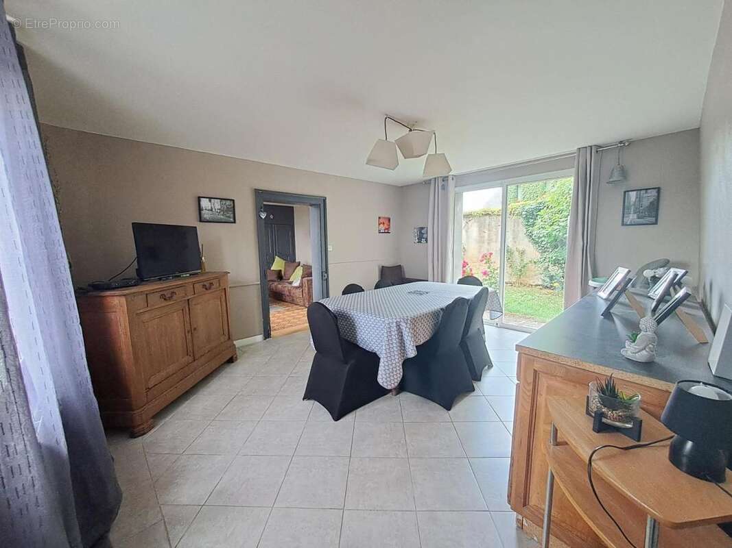 Maison 120 m² à Le Bosc-Renoult  - photo 5