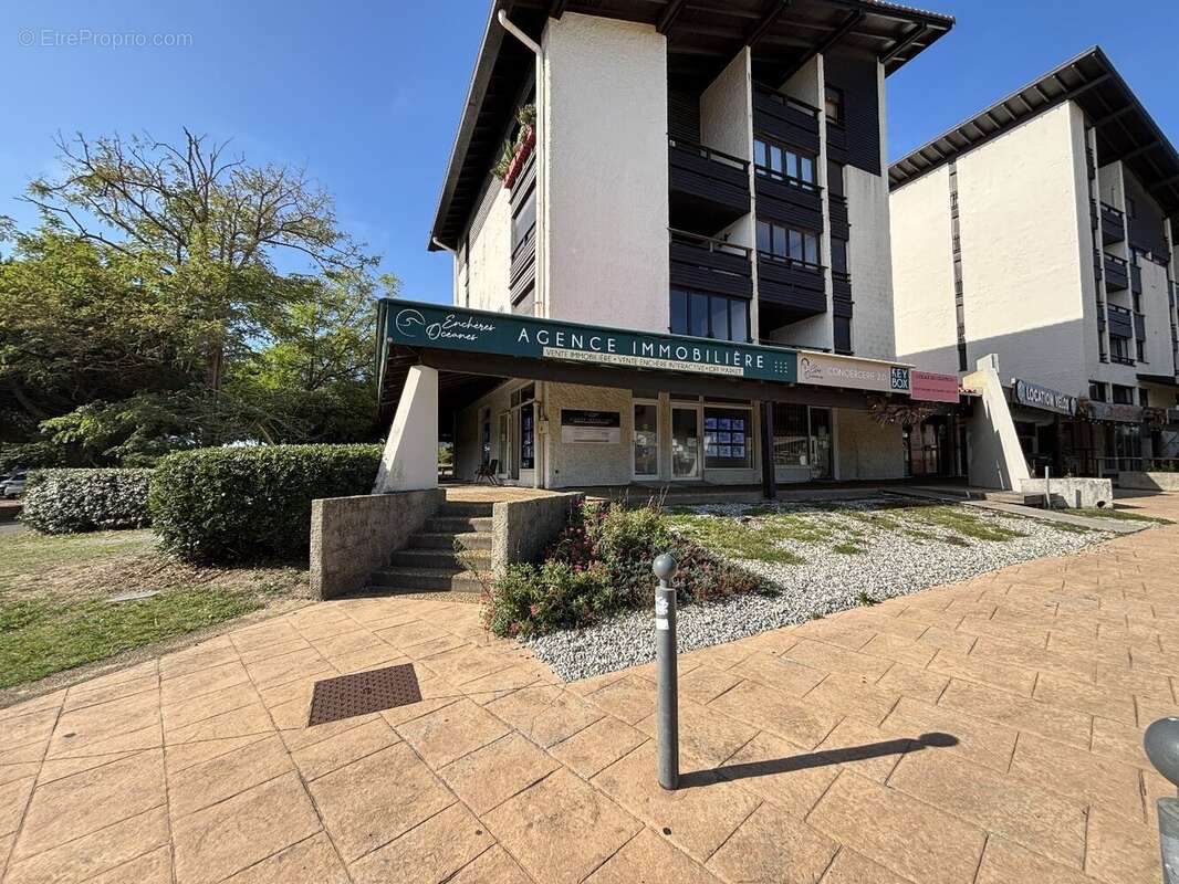 Commerce à SEIGNOSSE