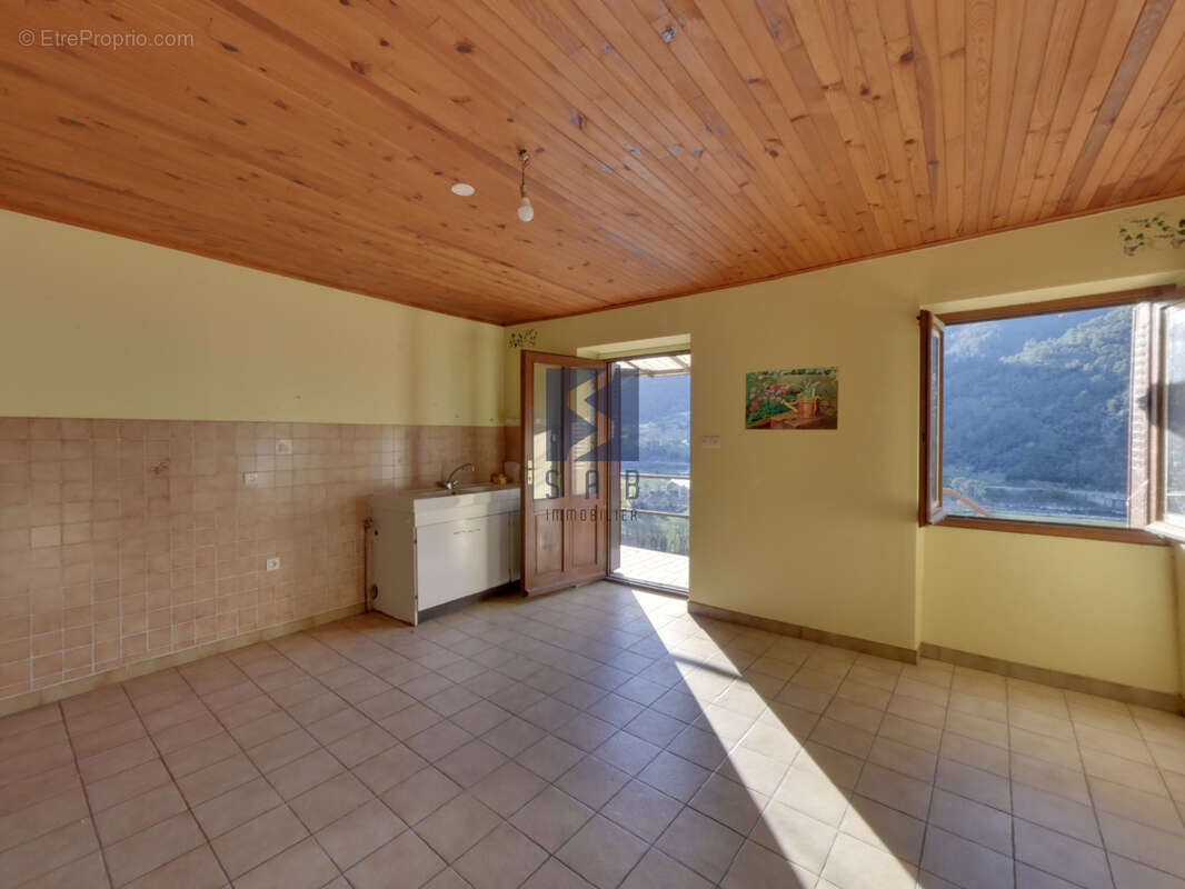 Maison à SAINT-VINCENT-DE-DURFORT