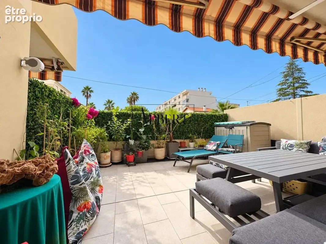 Cannes - palm beach - 2p - terrasse de 27m2 - photo 1