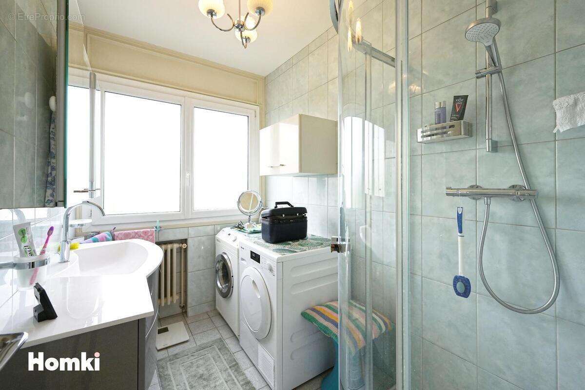 Appartement à ECHIROLLES