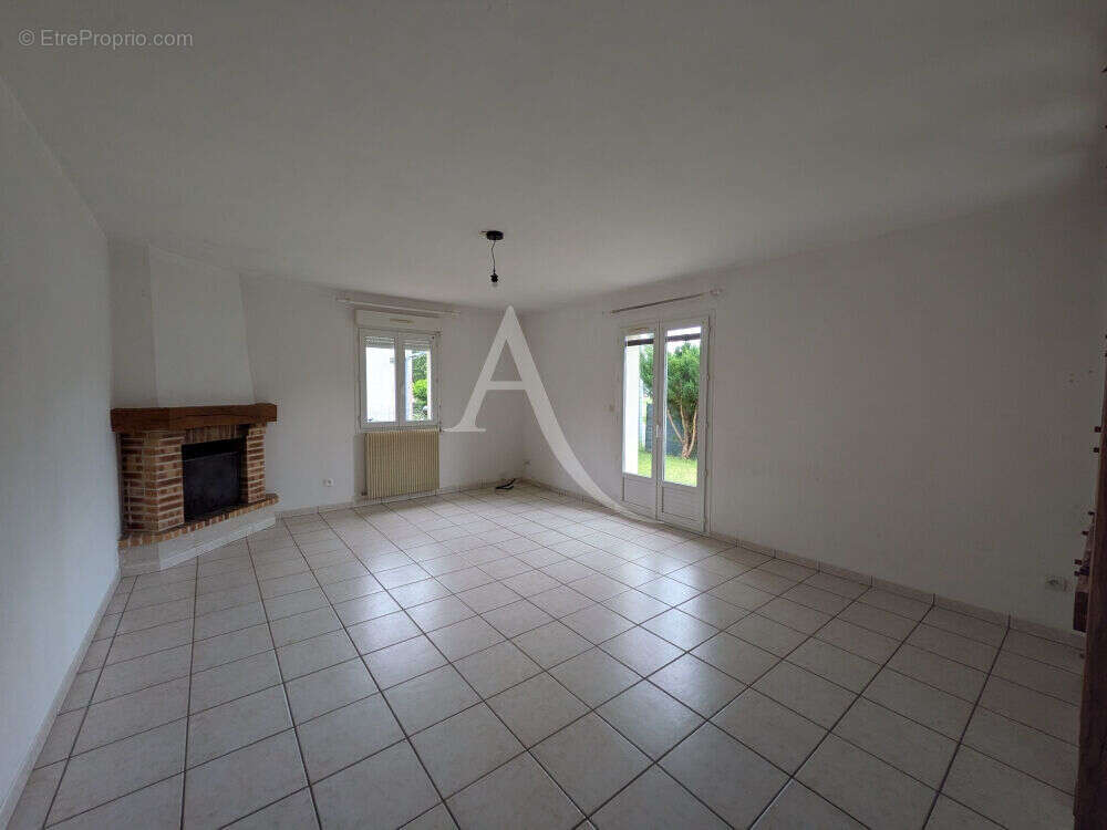 Maison à ONZAIN