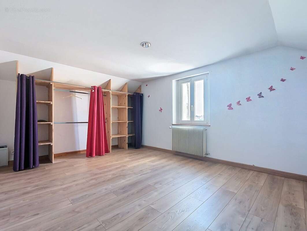 Maison à SAINT-DENIS-SUR-LOIRE