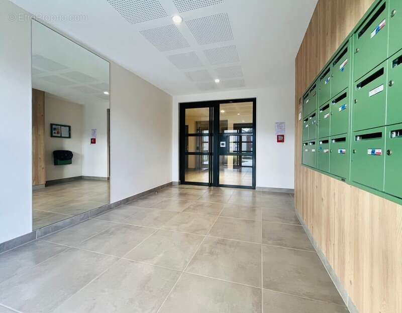 Appartement à MARLY-LA-VILLE