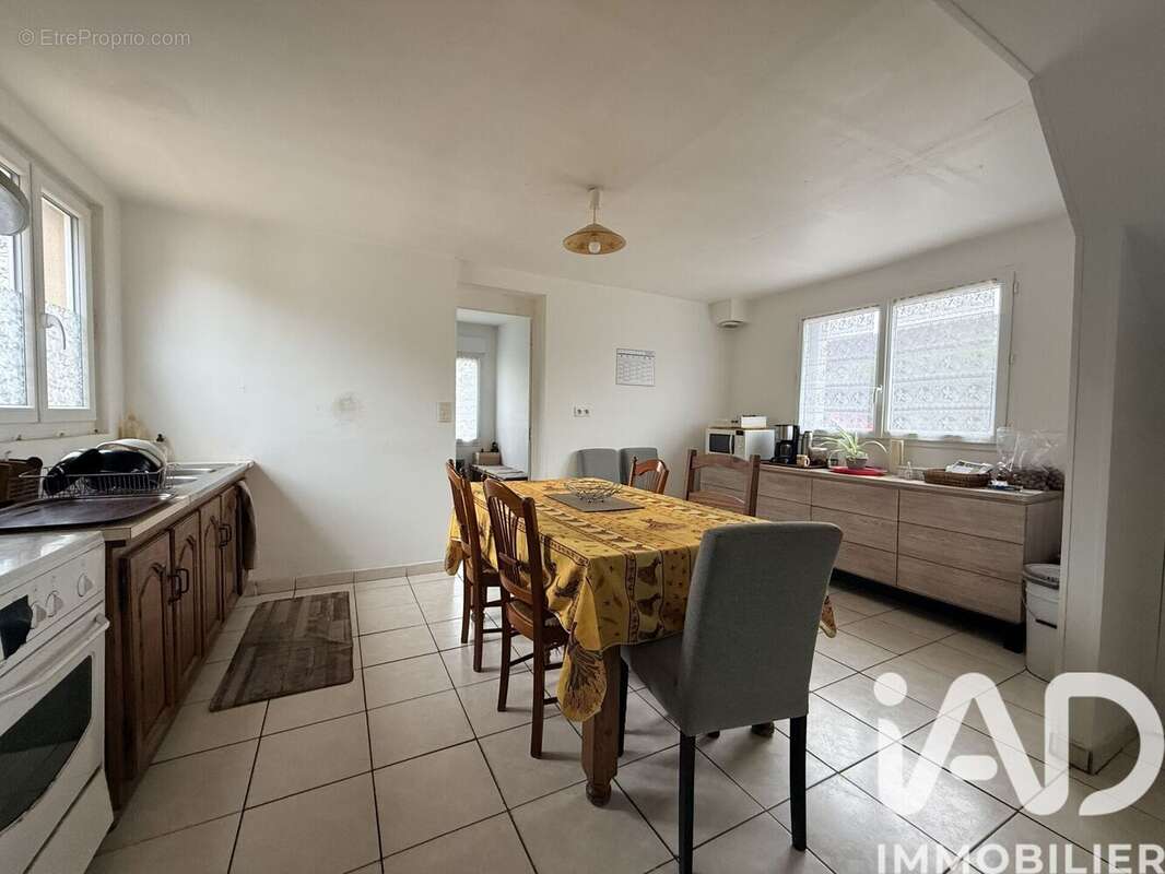 Maison 104 m² à Parigny  - photo 9
