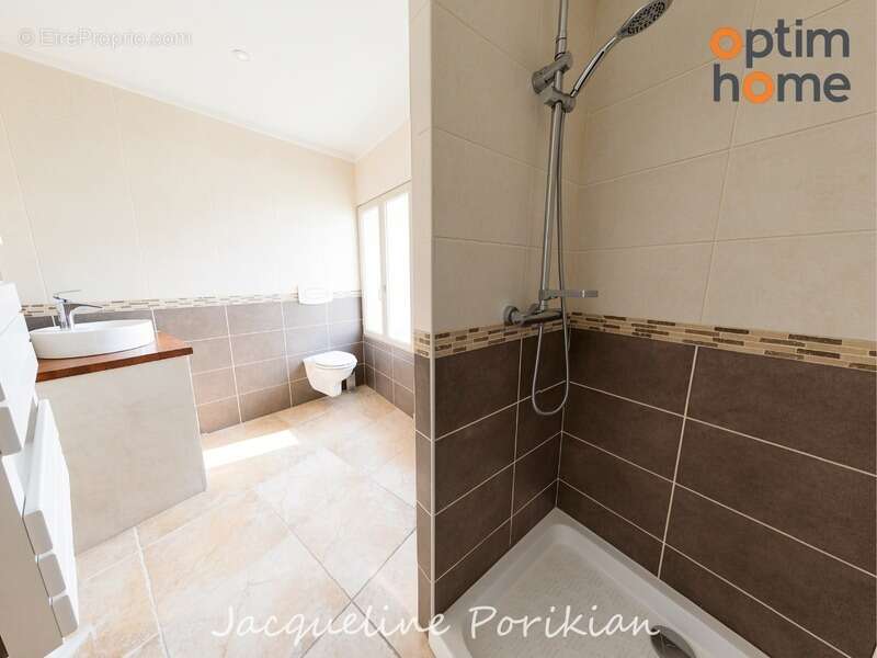 Maison de village rénovée à vendre à Vitrolles-en-Luberon - photo 6