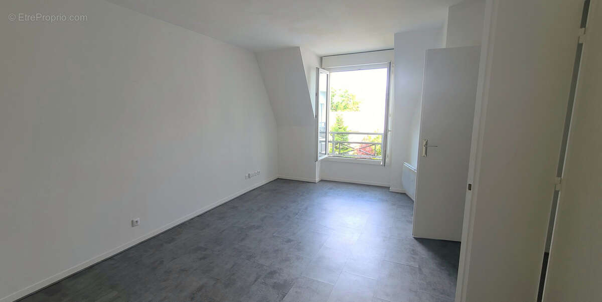 Appartement à THIAIS